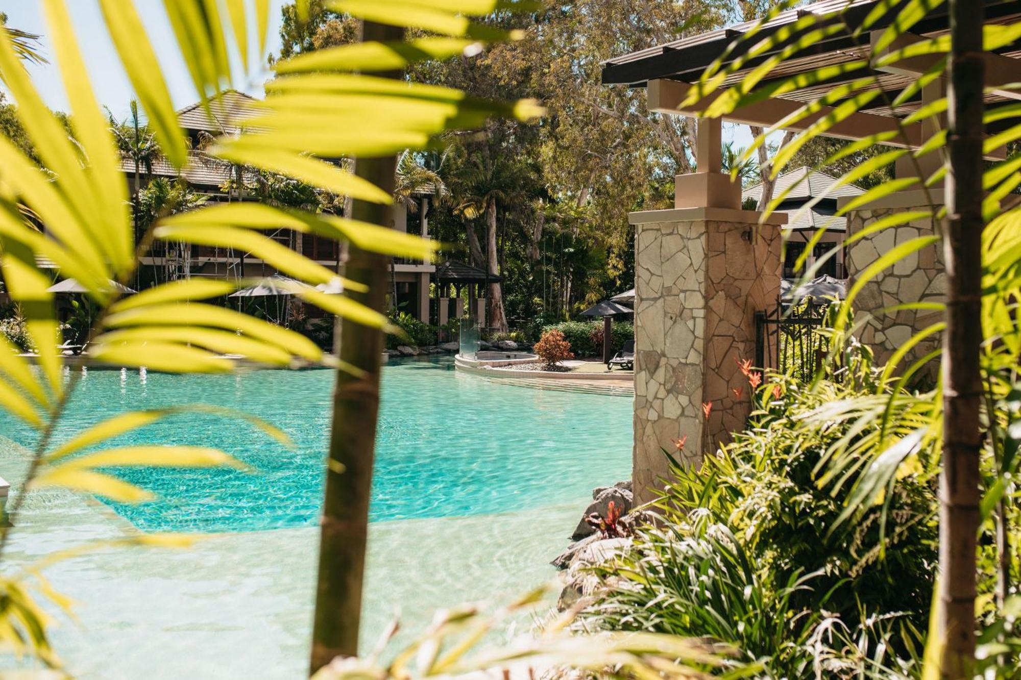 Pullman Palm Cove Sea Temple Resort & Spa Экстерьер фото